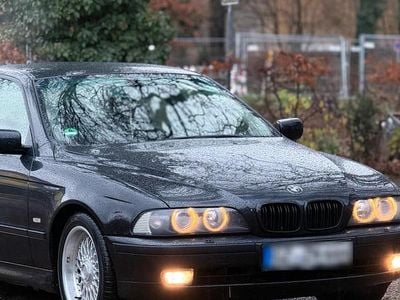 Gebraucht BMW 528 193 PS (141 kW) 2000 Schwarz Limousine