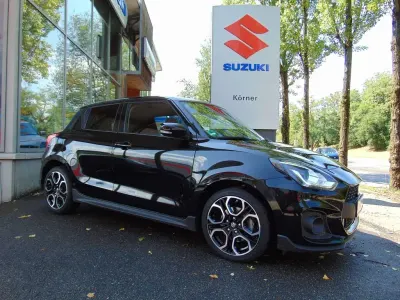 Gebraucht Suzuki Swift Sport 129 PS (94 kW) 2023 Pearl super black Kleinwagen