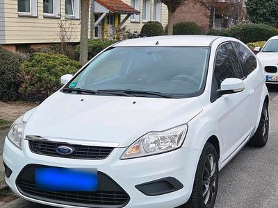 Usata Ford Focus 105 CV (77 kW) 2010 Bianco Berlina