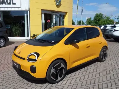 Neu Renault Twingo Urban 60 kW (82 PS) 2026 Mangogelb Kleinwagen
