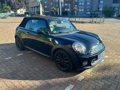 Gebraucht Mini Cooper Chili 122 PS (89 kW) 2011 Schwarz Kleinwagen