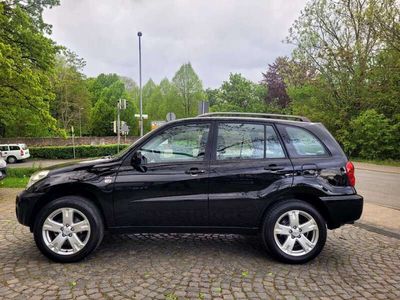 gebraucht Toyota RAV4 4x4 2.0-i-VVT-I Klima-AHK-5 Tür !!