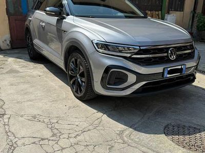 Second-hand VW T-Roc R-line 116 CP (85 kW) 2023 Gri SUV