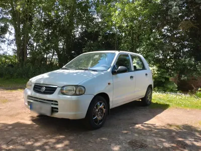 Gebraucht Suzuki Alto 63 PS (46 kW) 2005 Weiß Kleinwagen