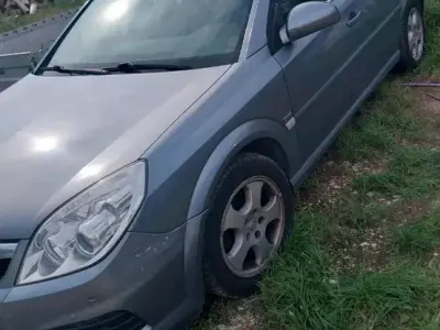 Gebraucht Opel Vectra 155 PS (114 kW) 2005 Limousine