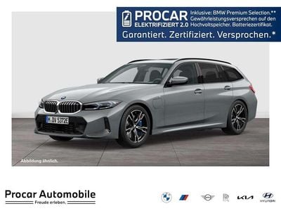 Gebraucht BMW 330e M Sport 292 PS (214 kW) 2025 Grau Kombi