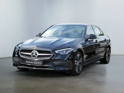 Gebraucht Mercedes C200 Avantgarde 204 PS (150 kW) 2022 Schwarz Limousine