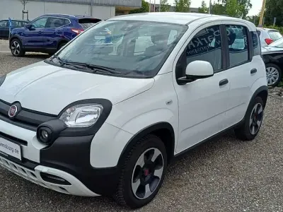 Gebraucht Fiat Panda Cross Cross 69 PS (50 kW) 2023 Weiß Kleinwagen