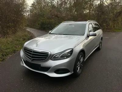 Gebraucht Mercedes E220 170 PS (125 kW) 2013 Silber Kombi