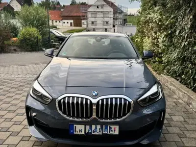 Gebraucht BMW 118 M Sport 136 PS (100 kW) 2022 Grau Limousine