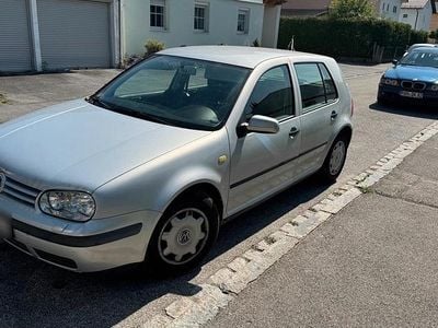 VW Golf IV