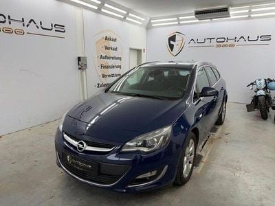 Gebraucht Opel Astra Innovation 96 PS (70 kW) 2013 Grau Kombi
