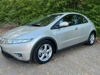 Brugt Honda Civic 140 HK (102 kW) 2006 Grå Sedan