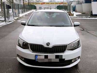 Gebraucht Skoda Fabia Style 105 PS (77 kW) 2015 Weiß Kombi