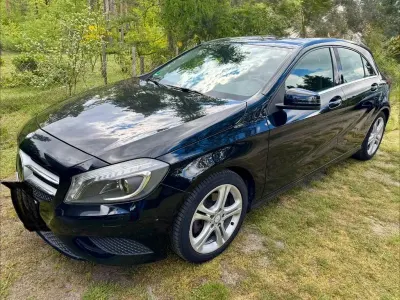Gebraucht Mercedes A200 Urban 156 PS (114 kW) 2013 Schwarz Limousine