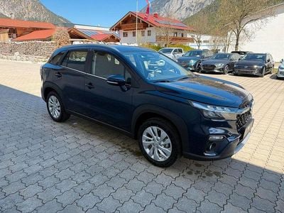 Nouă Suzuki SX4 Comfort 110 CP (80 kW) 2026 Albastru SUV