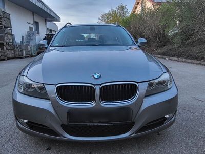 gebraucht BMW 318 i Facelift,Euro5, AUTOMATIK, Navi,AHK.