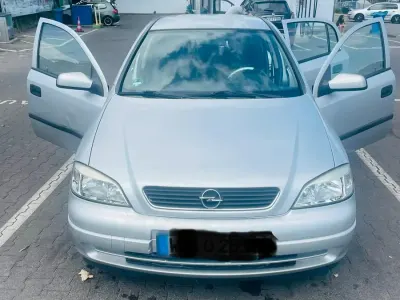 Gebraucht Opel Astra 105 PS (77 kW) 2002 Grau Coupé