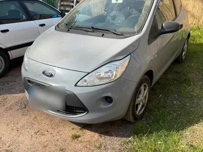 Gebraucht Ford Ka 70 PS (51 kW) 2015 Grau Coupé