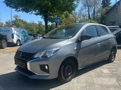 Gebraucht Mitsubishi Space Star Select+ 71 PS (52 kW) 2021 Grau Kleinwagen