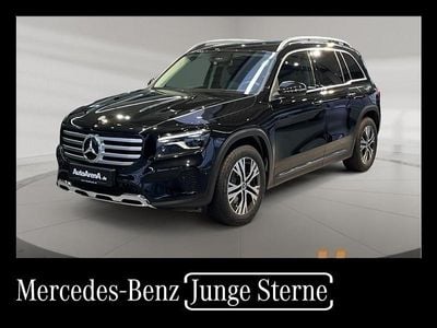 Mercedes GLB220