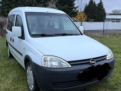 Gebraucht Opel Combo Eco 95 PS (69 kW) 2010 Weiß Van / Kleinbus