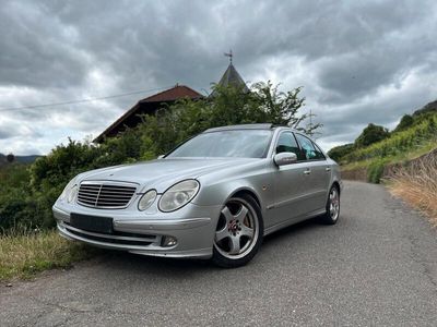 Mercedes E280