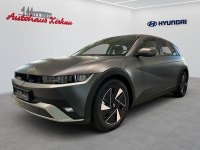 Grau Gebraucht 2025 Hyundai Ioniq Dynamiq Kleinwagen | 45.990 €
