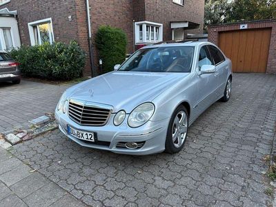 Mercedes E220