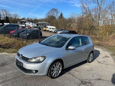 Gebraucht VW Golf VI Highline 122 PS (89 kW) 2009 Silber Kleinwagen
