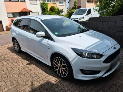 Gebraucht Ford Focus 150 PS (110 kW) 2017 Weiß Kombi