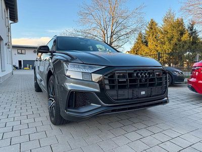 Second-hand Audi Q8 S-Line 462 CP (339 kW) 2021 Gri SUV