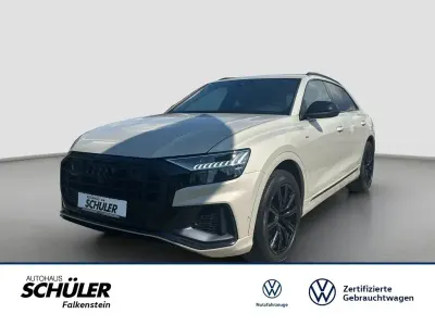 Gebraucht Audi Q8 Ambiente 381 PS (280 kW) 2021 Beige SUV