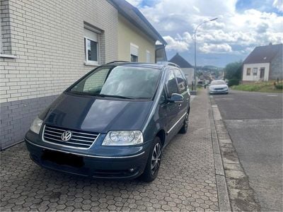 VW Sharan