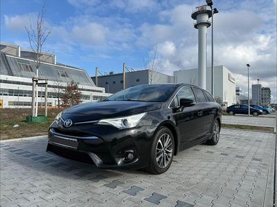 Gebraucht Toyota Avensis Edition-S 143 PS (105 kW) 2016 Schwarz Kombi