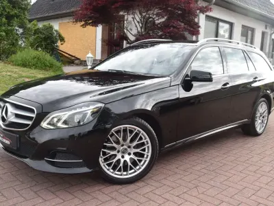 Gebraucht Mercedes E300 Avantgarde 231 PS (169 kW) 2013 Schwarz Kombi
