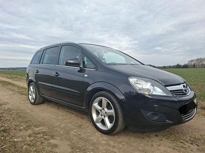 Gebraucht Opel Zafira Family 125 PS (91 kW) 2012 Schwarz Van / Kleinbus