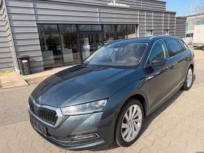 Gebraucht Skoda Octavia First Edition 116 PS (85 kW) 2020 Grau Kombi
