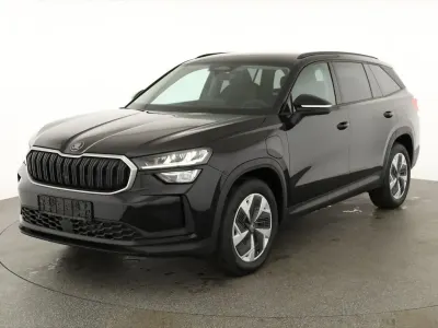 Neu Skoda Kodiaq Selection 204 PS (150 kW) 2026 Black magic perleffekt SUV