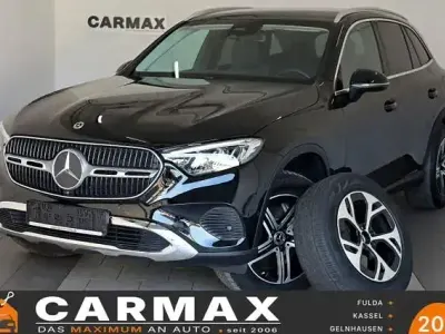 Gebraucht Mercedes GLC300e Avantgarde 313 PS (230 kW) 2023 Schwarz SUV
