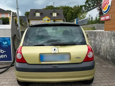 Gebraucht Renault Clio 80 PS (58 kW) 2003 Kleinwagen
