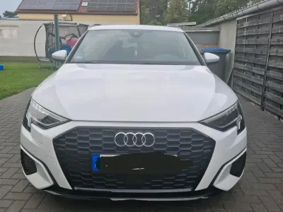 Gebraucht Audi A3 150 PS (110 kW) 2022 Weiß Limousine