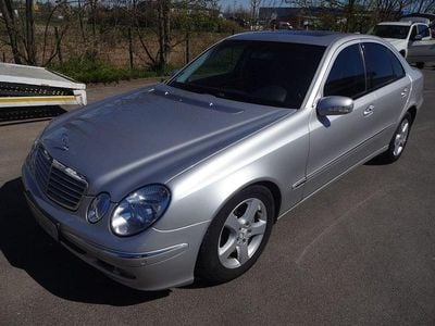 Gebraucht Mercedes E270 Elegance 177 PS (130 kW) 2005 Grau Limousine