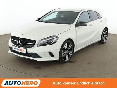 Gebraucht Mercedes A180 Urban 122 PS (89 kW) 2018 Weiß Limousine