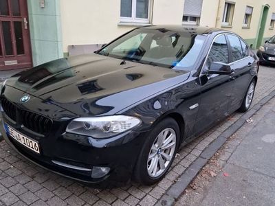 BMW 525