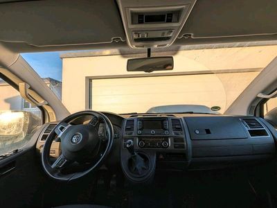 Gebraucht VW Multivan 140 PS (102 kW) 2014 Silber Van