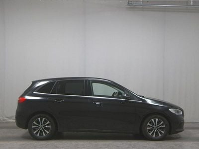 Mercedes B180