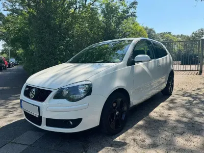 Gebraucht VW Polo 75 PS (55 kW) 2006 Weiß Kleinwagen