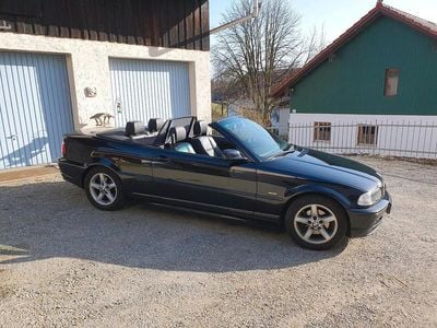 Gebraucht BMW 318 Cabriolet 142 PS (104 kW) 2003 Schwarz Cabrio
