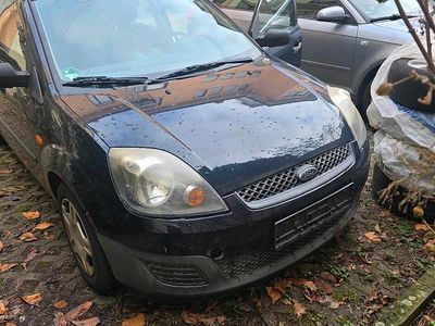 Gebraucht Ford Fiesta 60 PS (44 kW) 2006 Blau Kleinwagen